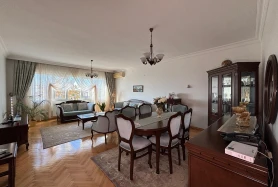 BEYLİKDÜZÜ YAŞAM VADİSİ MANZARALI 3+1 SATILIK DAİRE