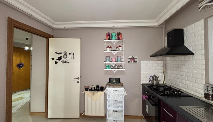 f5ec6abf-1912-4bfd-91b7-1d53bd1f5eb9.jpg