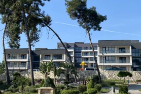 EKİNOX AKTİF TEN GÖL MANZARALI YATAY MİMARİ SATILIK 4+1 DAİRE