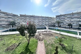 GEMLİK KUMLA BÜYÜK HAVUZLU MASRAFSIZ 2+1 DAİRE